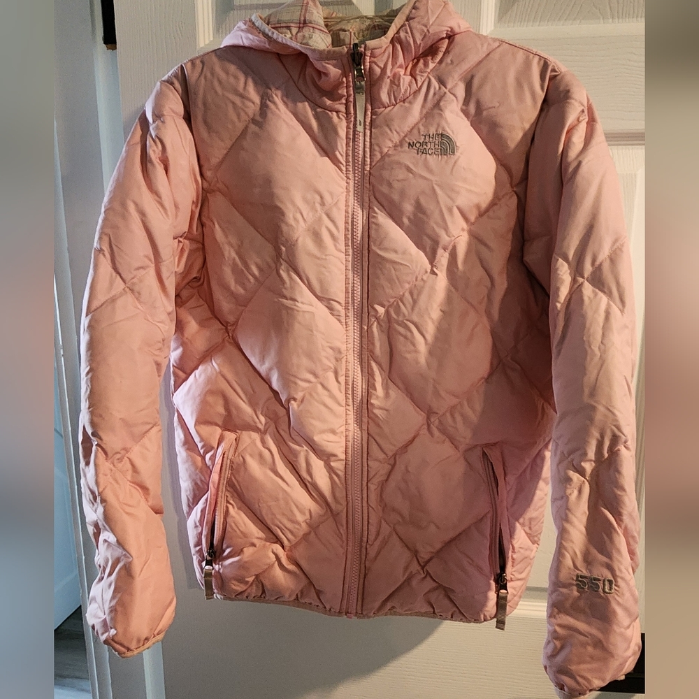 The North Face Girl's Pink/Plaid 550 Reversible Down Puffer Jacket Size XL